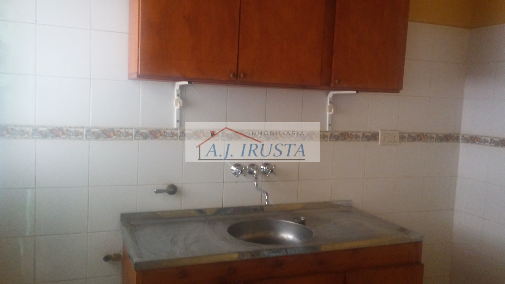 DEPARTAMENTO 1 DORMITORIO SEMI-AMUEBLADO 