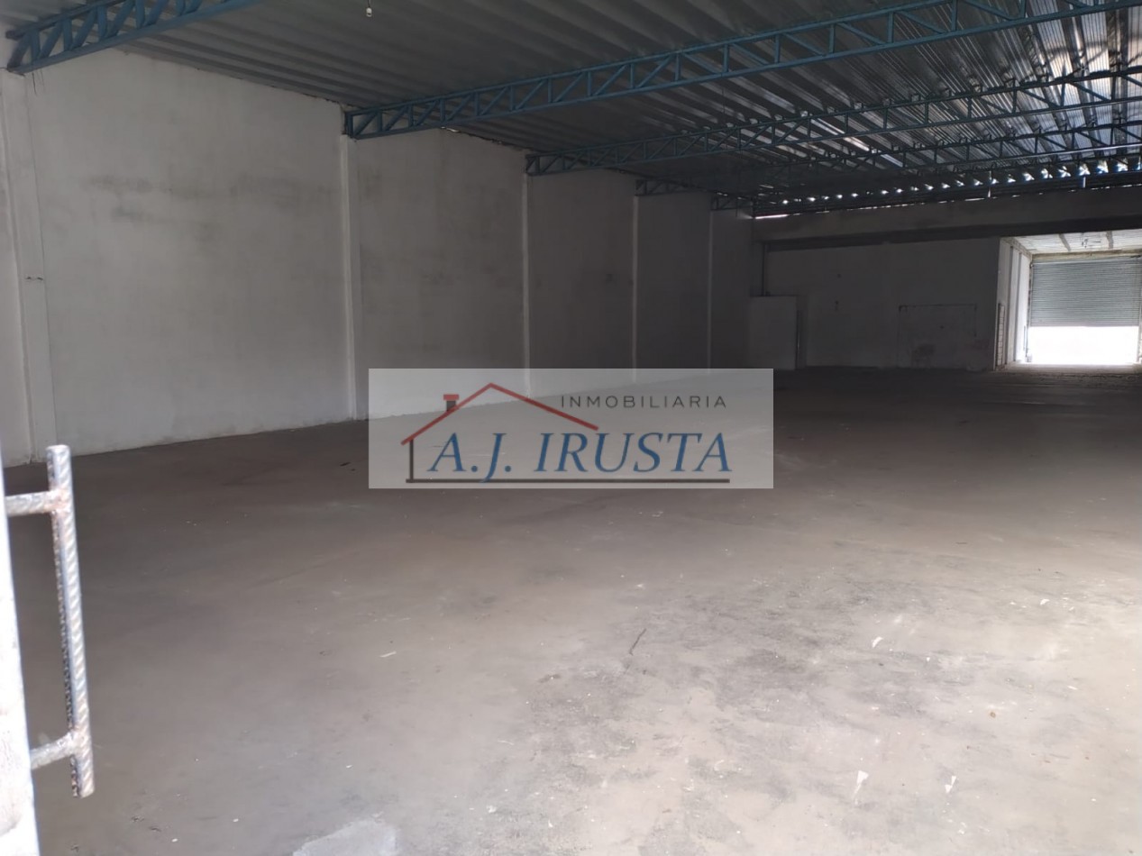 GALPON DE 300M2 + PATIO