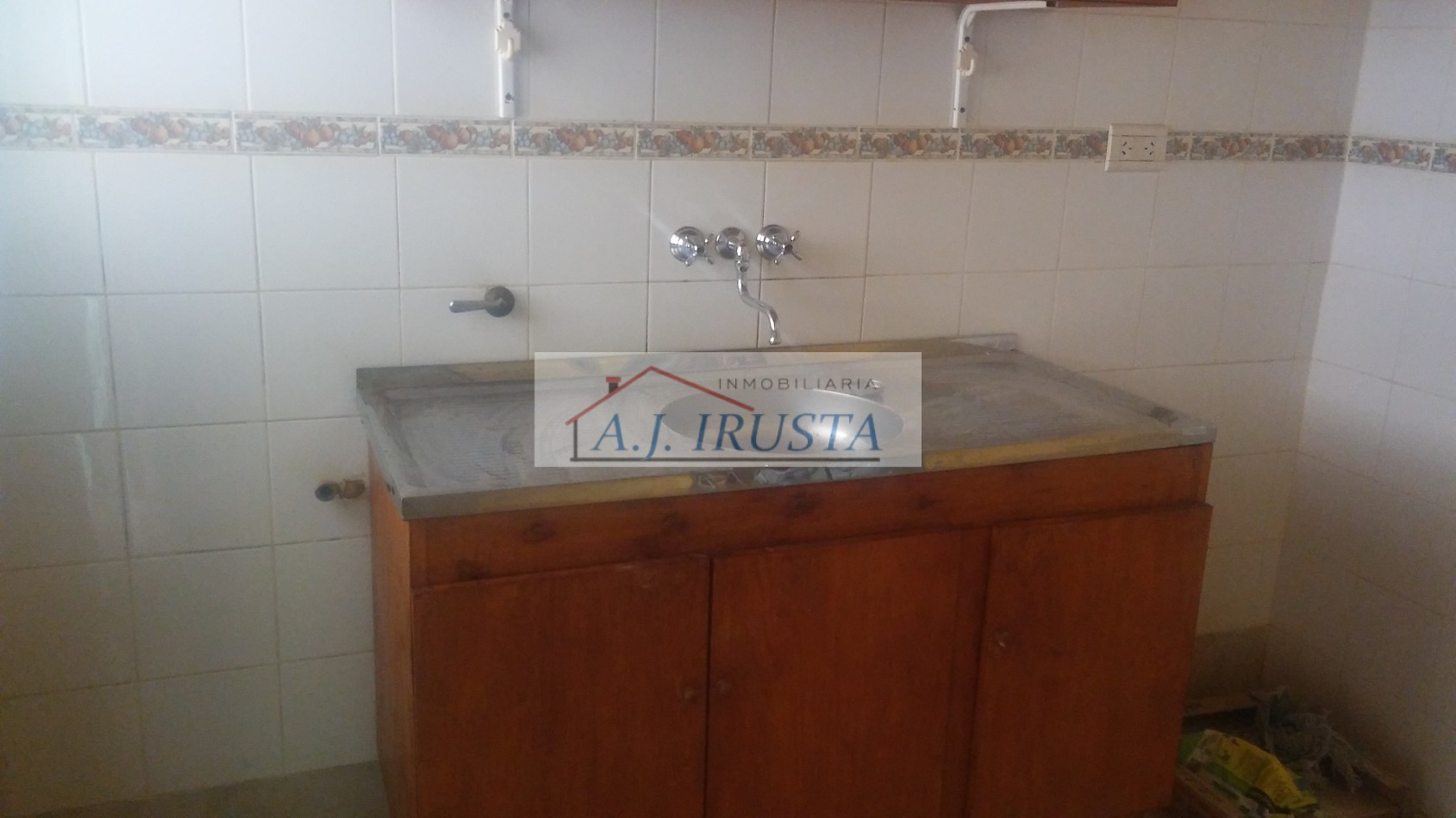 DEPARTAMENTO 1 DORMITORIO SEMI-AMUEBLADO 